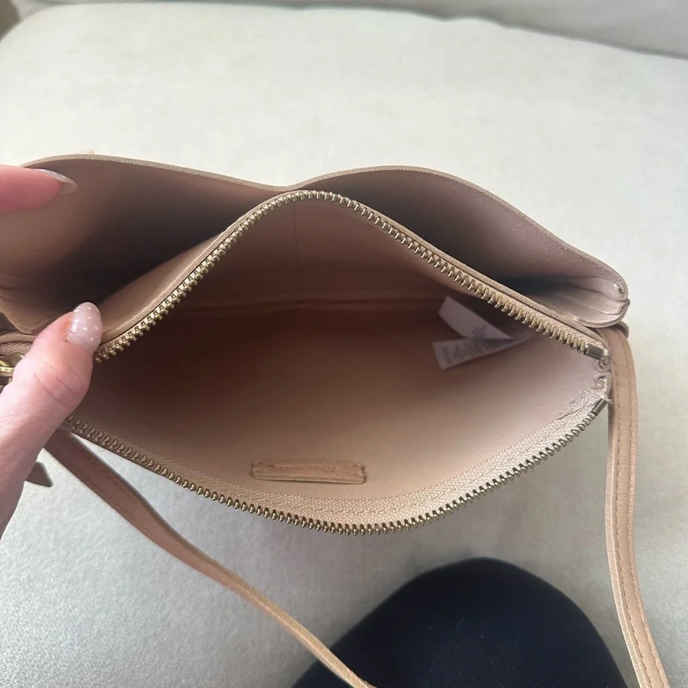 Madewell Knotted Crossbody Light Tan Real Leather.